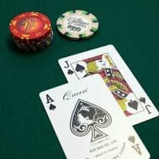 Analisis tim dan performa untuk pasar outright di aset 69